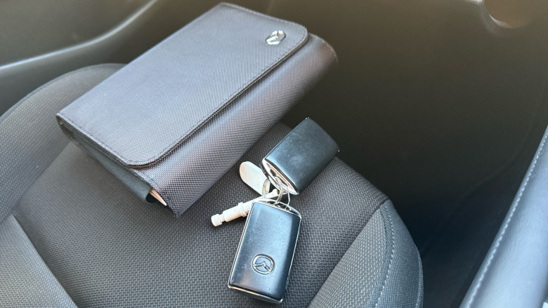 Mazda 3 2.0 e-Skyactiv G MHEV Sport Lux 5dr Petrol Hatchback